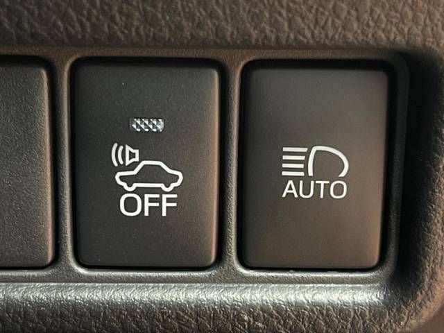 Toyota C-HR 2018-12 4441-6