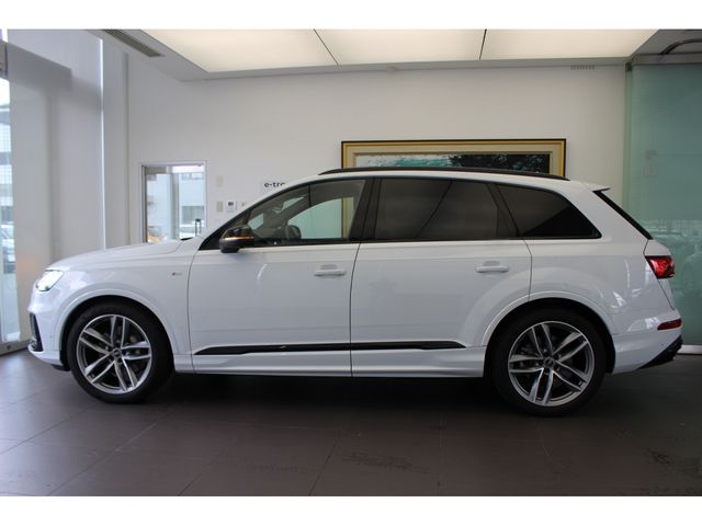 Audi Q7 2022-09 6208-3