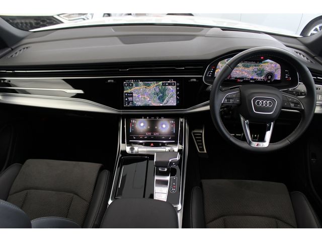 Audi Q7 2022-09 6208-10