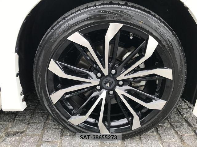 Toyota ALPHARD 2019-04 259202-7
