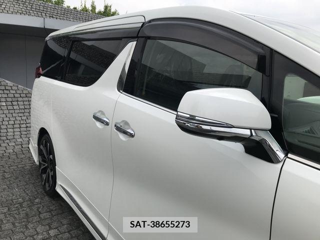 Toyota ALPHARD 2019-04 259202-4