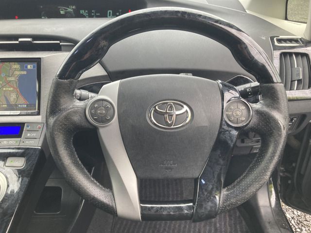 Toyota PRIUS 2012-06 5788-12