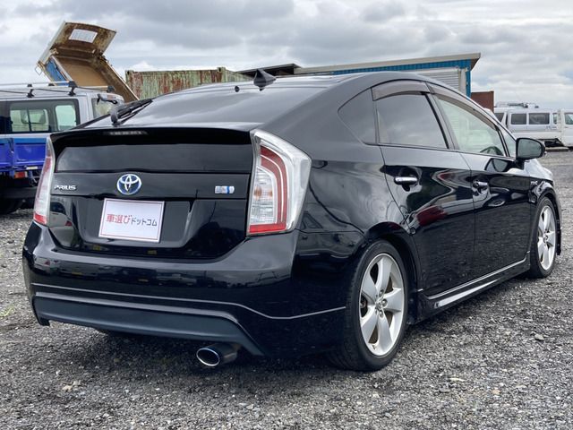 Toyota PRIUS 2012-06 5788-7