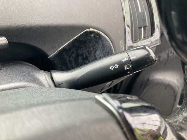 Toyota PRIUS 2012-06 5788-16