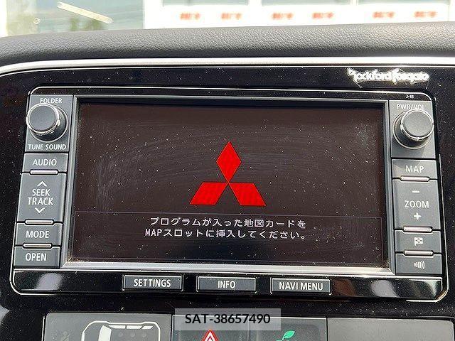 Mitsubishi OUTLANDER PHEV 2014-09 374540-4