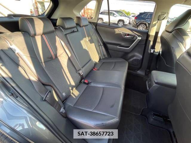 Toyota RAV4 2020-11 366989-12