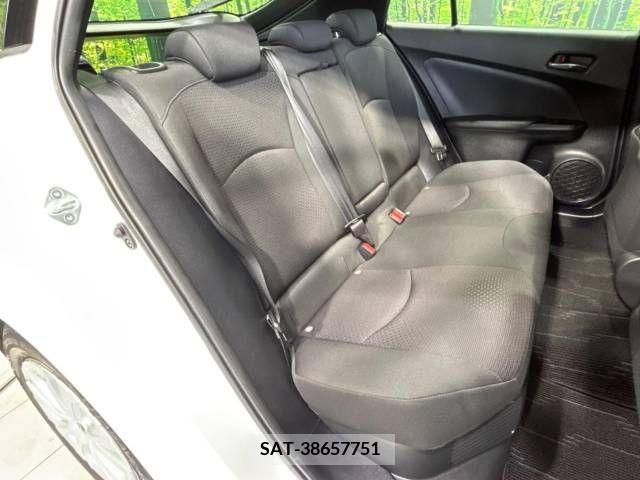 Toyota PRIUS 2019-05 349594-9