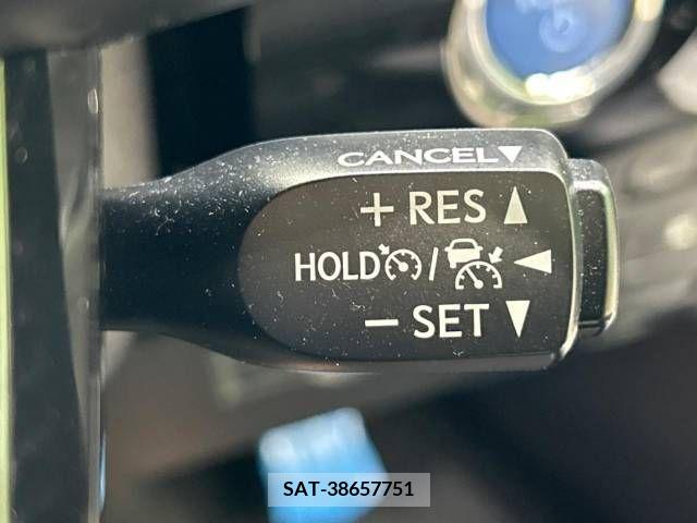 Toyota PRIUS 2019-05 349594-4