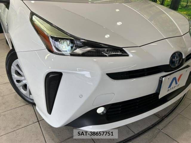 Toyota PRIUS 2019-05 349594-12
