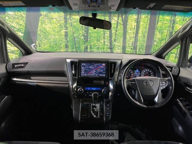 Toyota ALPHARD 2017-10 211879-1