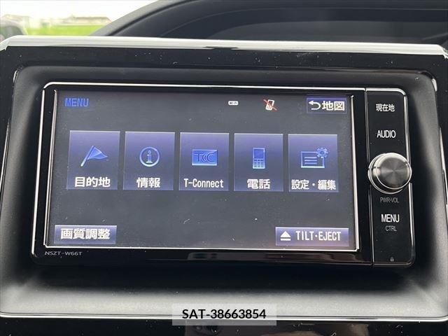 Toyota NOAH 2018-03 321527-3