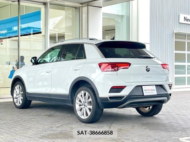 VolksWagen T-ROC 2021-06 354460-10