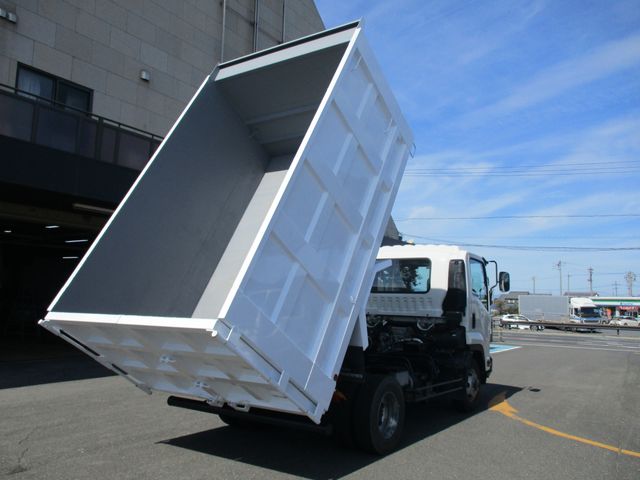 Isuzu FORWARD 2017-08 15207-1