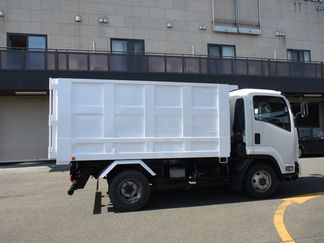 Isuzu FORWARD 2017-08 15207-13