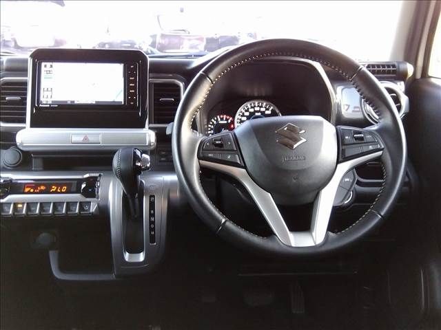 Suzuki X BEE 2021-07 15025-3