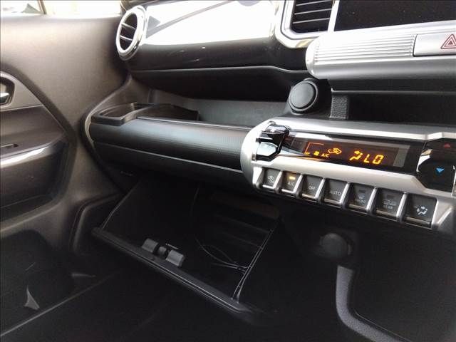 Suzuki X BEE 2021-07 15025-15