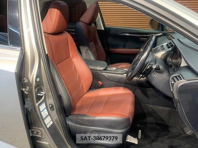 Lexus NX 2015-08 354219-4