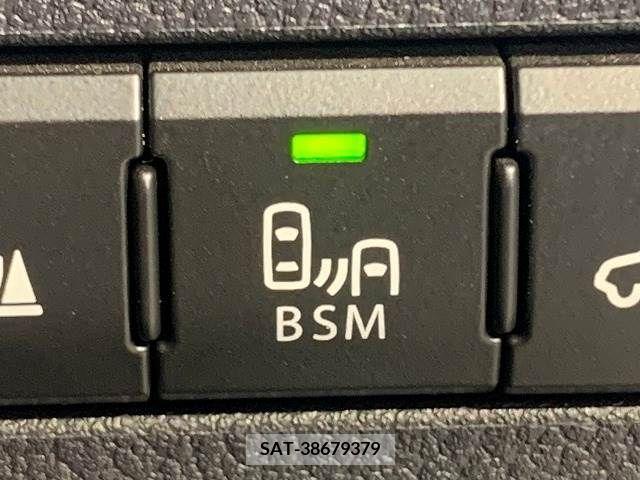 Lexus NX 2015-08 354219-11