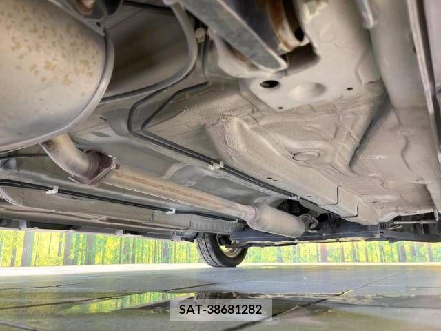 Suzuki SOLIO 2012-11 368378-19