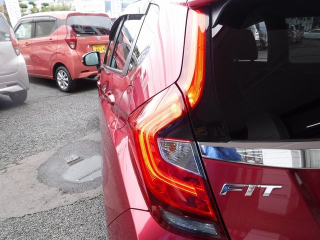 Honda FIT HYBRID 2018-06 24029-6
