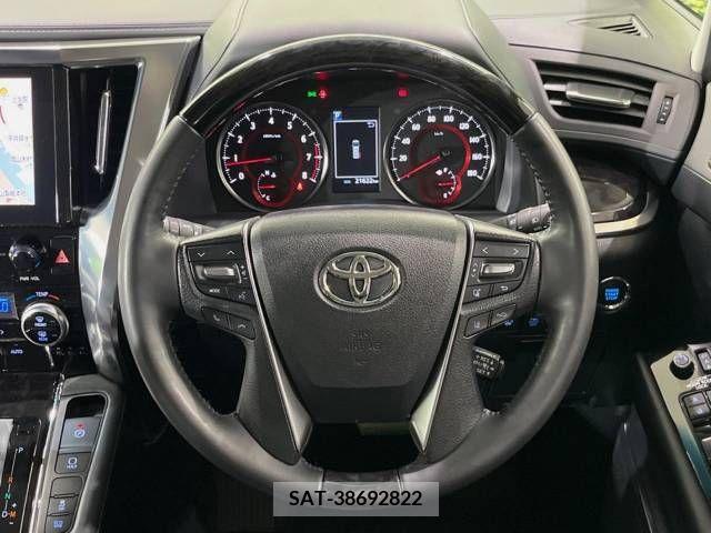 Toyota ALPHARD 2023-02 299586-11