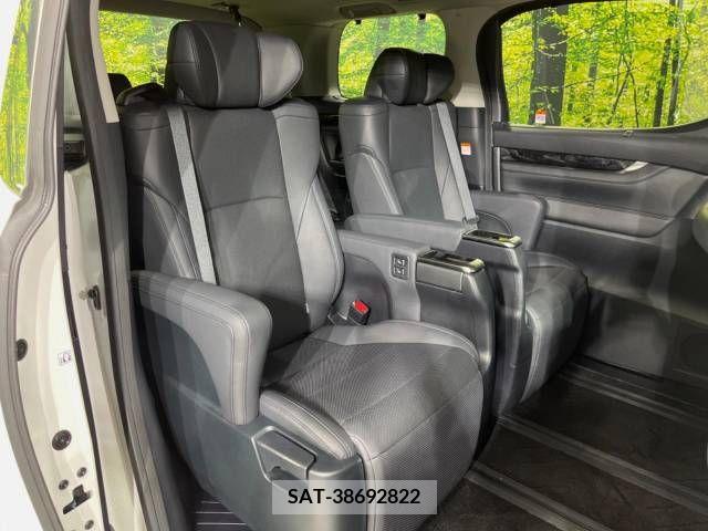 Toyota ALPHARD 2023-02 299586-8
