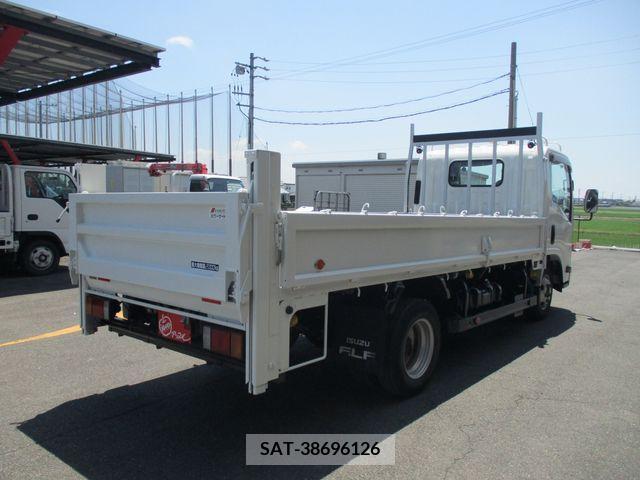 Isuzu ELF TRUCK 2013-03 353765-2