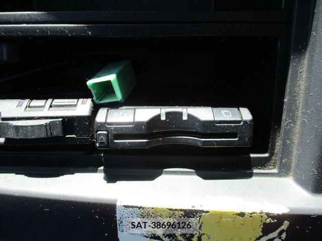 Isuzu ELF TRUCK 2013-03 353765-18