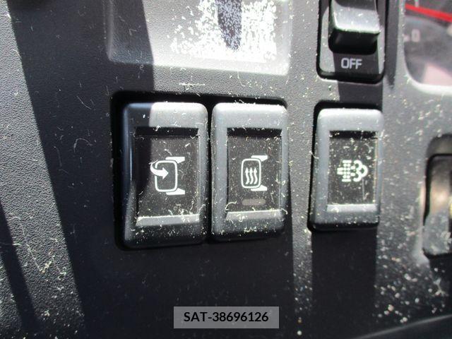 Isuzu ELF TRUCK 2013-03 353765-17