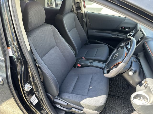 Toyota SIENTA 2016-12 14910-17
