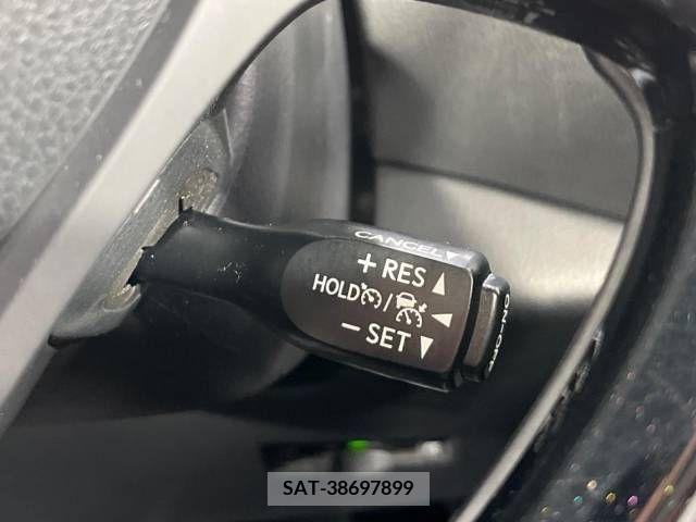 Toyota C-HR 2017-09 357791-4