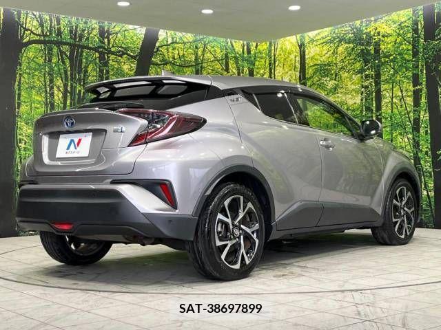 Toyota C-HR 2017-09 357791-17