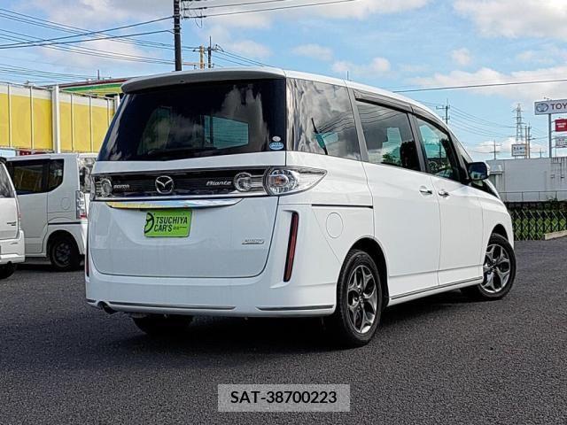 Mazda BIANTE 2015-11 301213-1