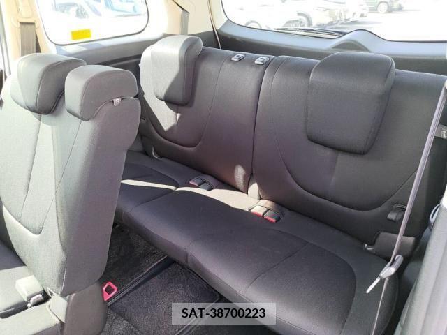 Mazda BIANTE 2015-11 301213-23