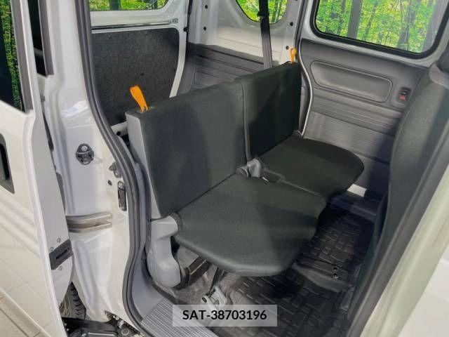 Honda N-VAN 2020-11 383779-10