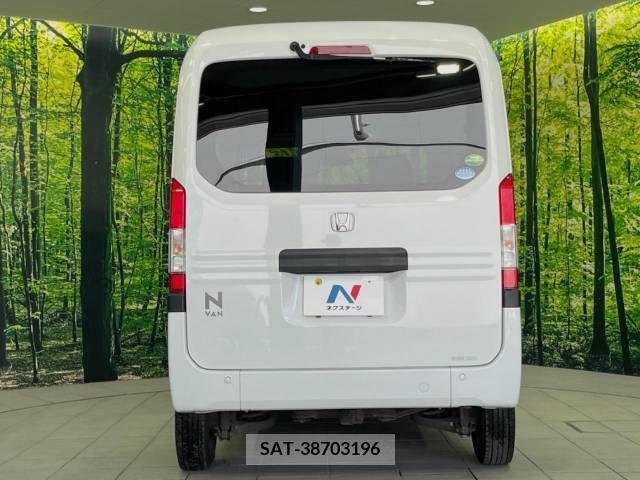 Honda N-VAN 2020-11 383779-16
