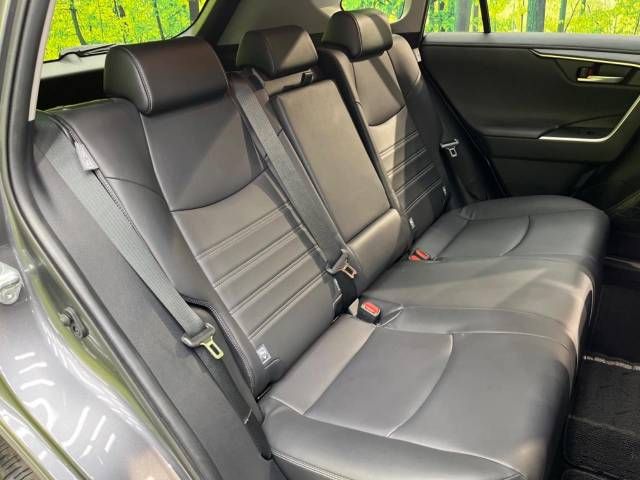 Toyota RAV4 2019-12 8558-8