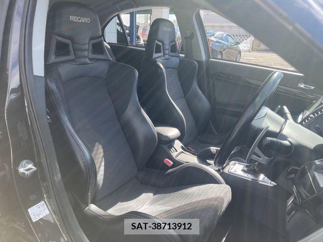 Mitsubishi LANCER 2013-09 221077-4