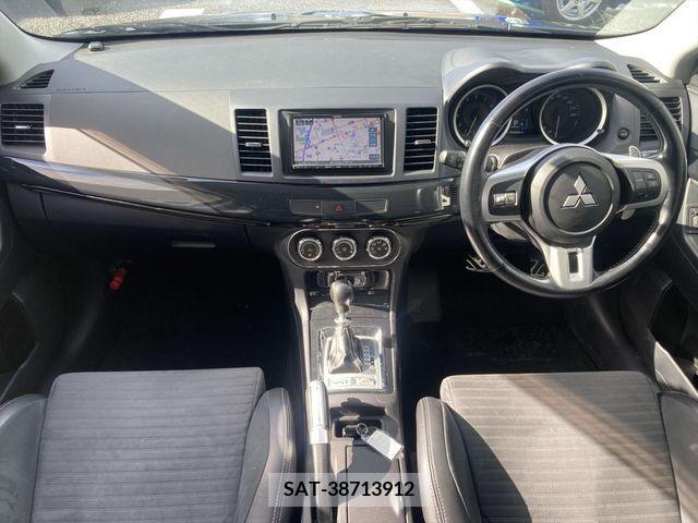 Mitsubishi LANCER 2013-09 221077-6