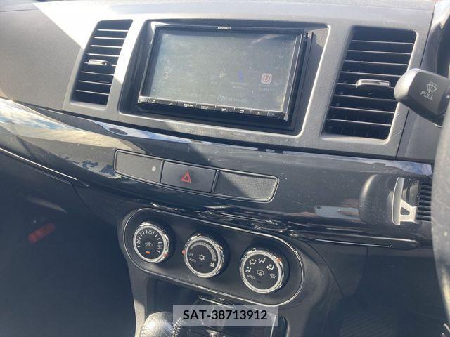 Mitsubishi LANCER 2013-09 221077-7