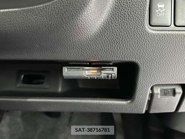 Mitsubishi EK SPACE 2014-04 296880-18