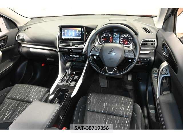 Mitsubishi ECLIPSE CROSS 2019-01 215475-3