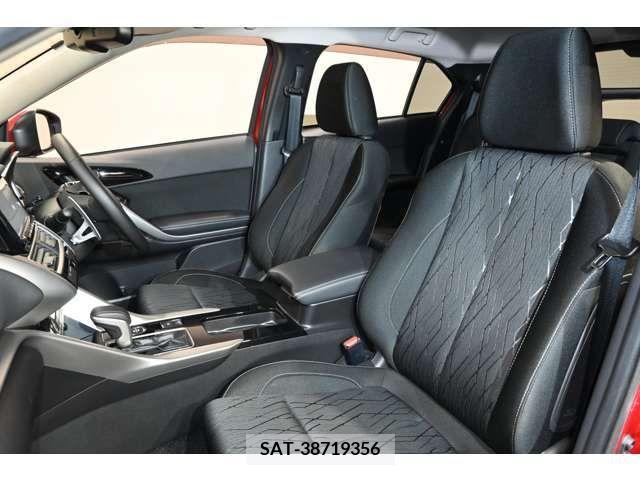Mitsubishi ECLIPSE CROSS 2019-01 215475-14