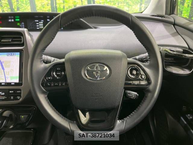 Toyota PRIUS 2021-06 282030-10
