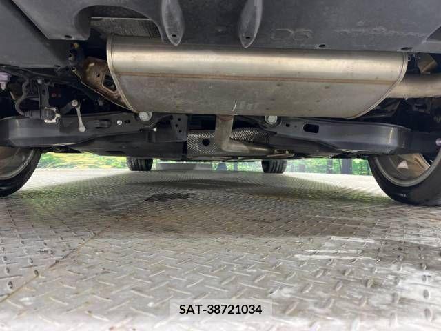 Toyota PRIUS 2021-06 282030-17