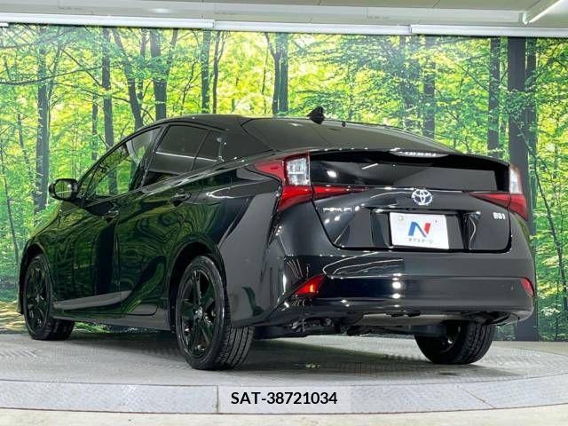Toyota PRIUS 2021-06 282030-15