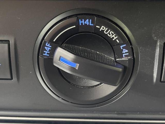 Toyota PRADO 2022-05 195876-2