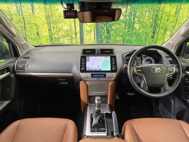 Toyota PRADO 2022-05 195876-1