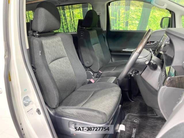 Toyota VELLFIRE 2012-07 299890-8