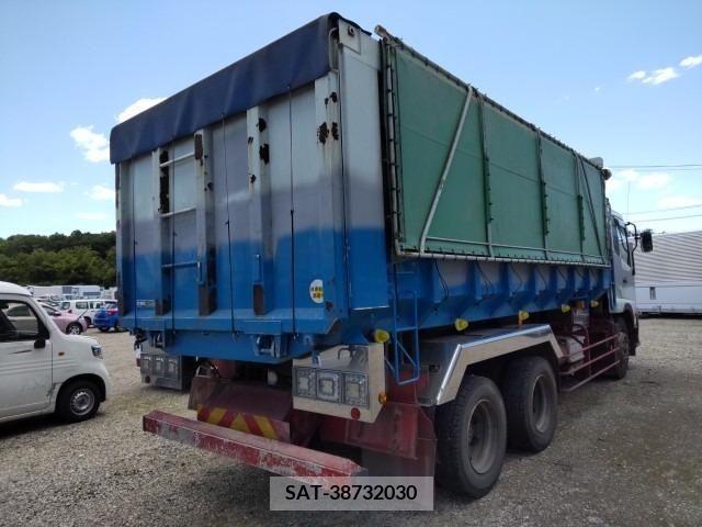 Nissan CONDOR 2014-06 211658-1